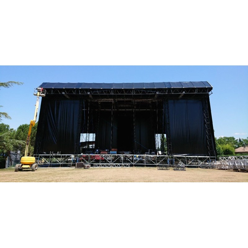 Stage tarpaulin (type reference) — Equipment type reference photo