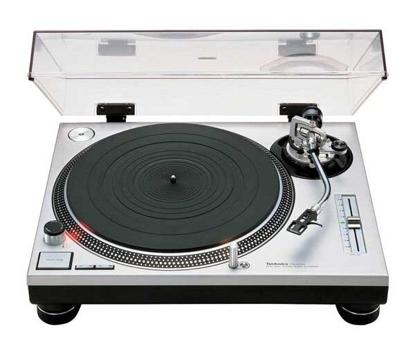 Technics SL1200 — Model-specific reference photo