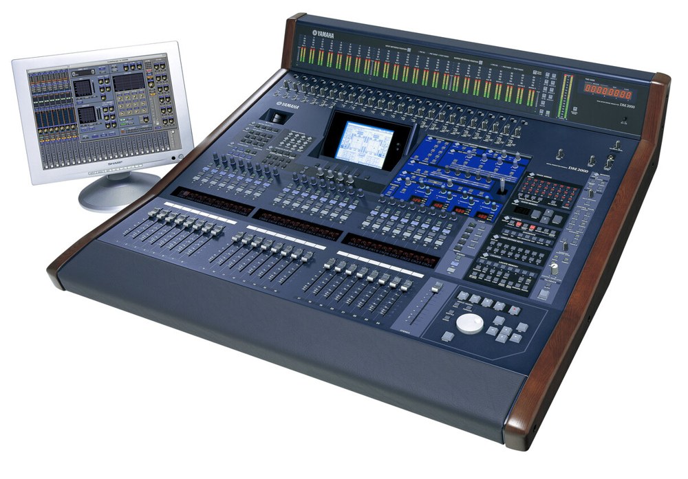 Yamaha DM2000 mixer — Model-specific reference photo